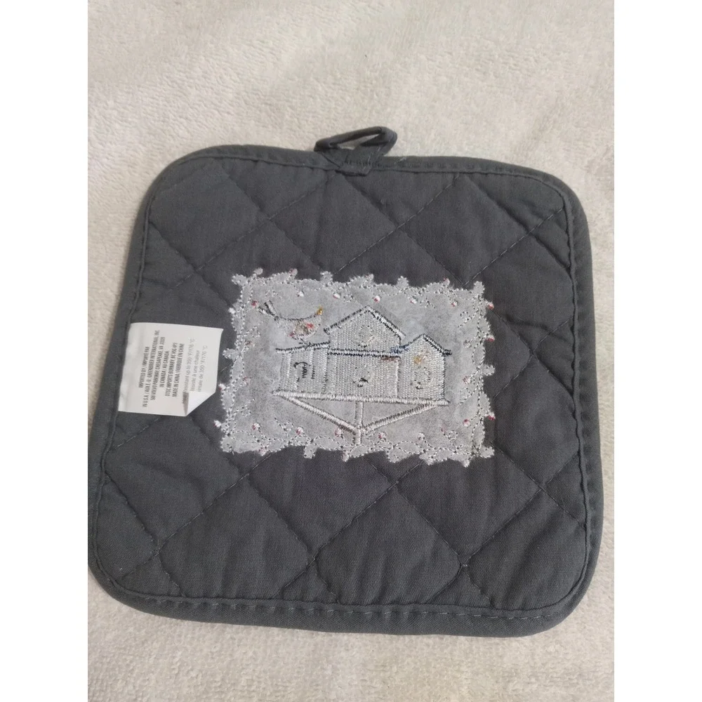 Embroidered Birdhouse Potholder Quilted Kitchen Decor Gift‎